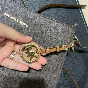 Michael Kors Crossbody